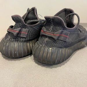 Adidas Yeezy Boost 360 B2